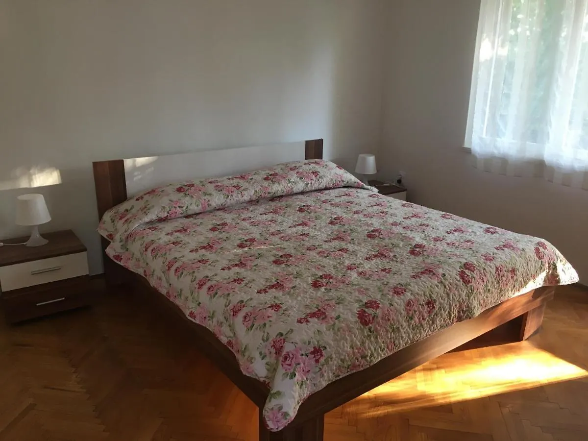 Apartment Apartman Kora Njivice