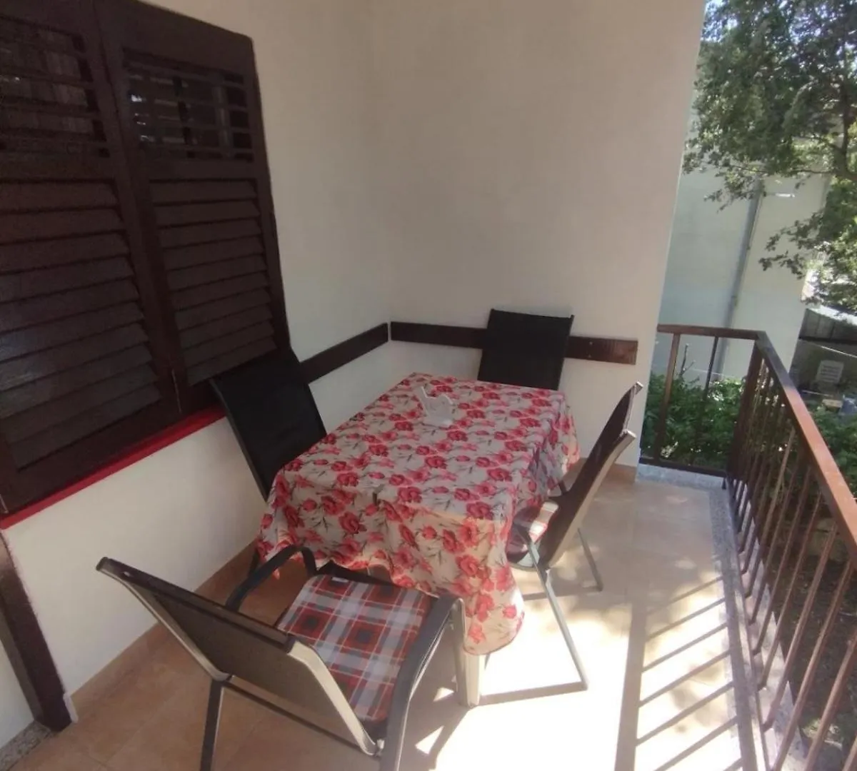 Apartman Kora Njivice 0*,  Croatia