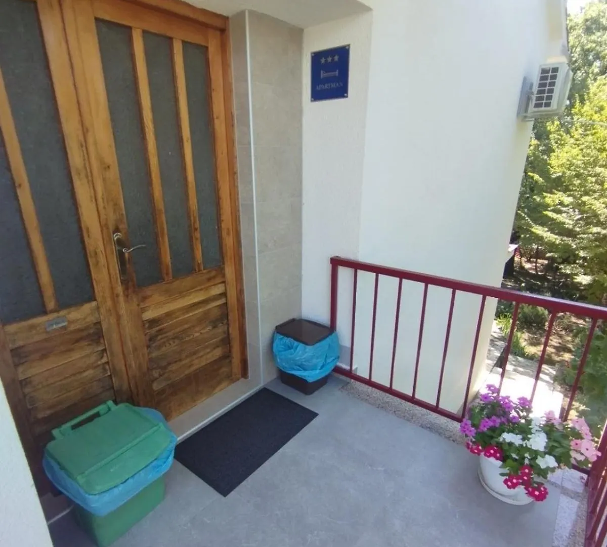 Apartment Apartman Kora Njivice Croatia